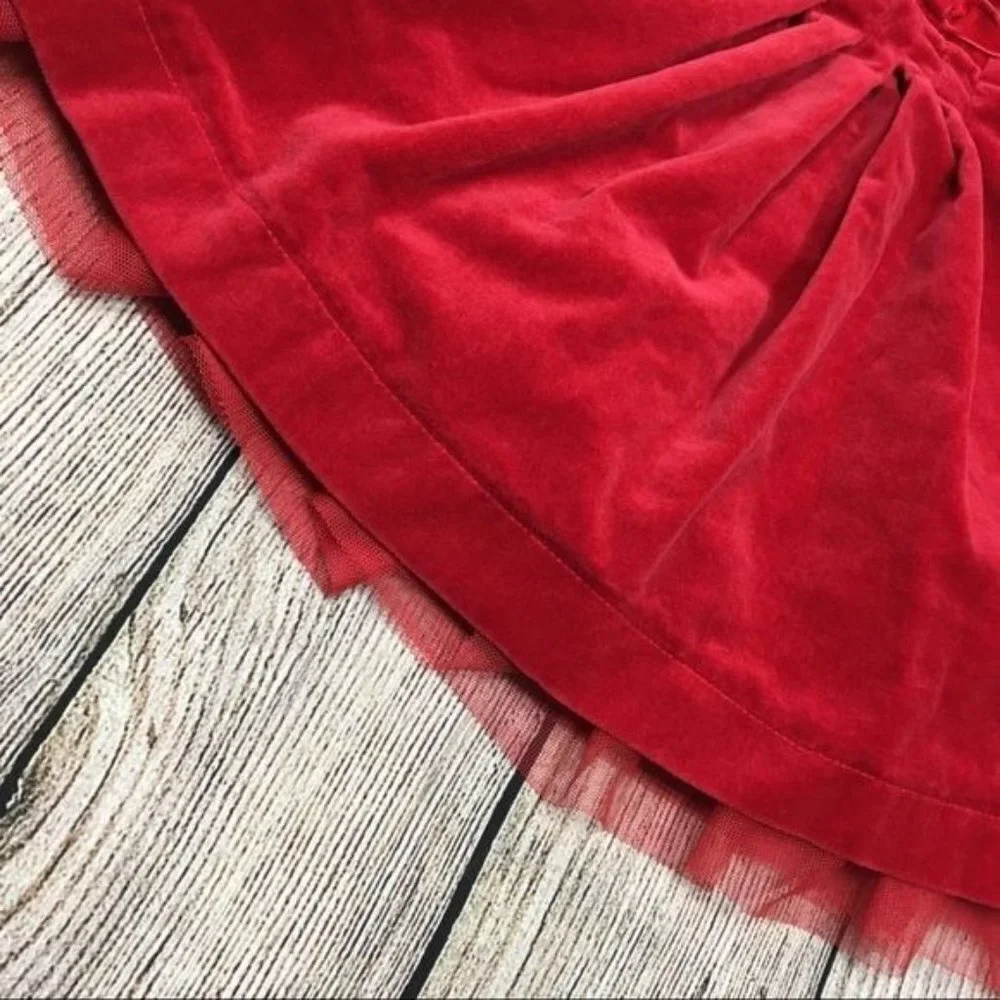 5/$25 The Children’s Place | Red Velvet Dress